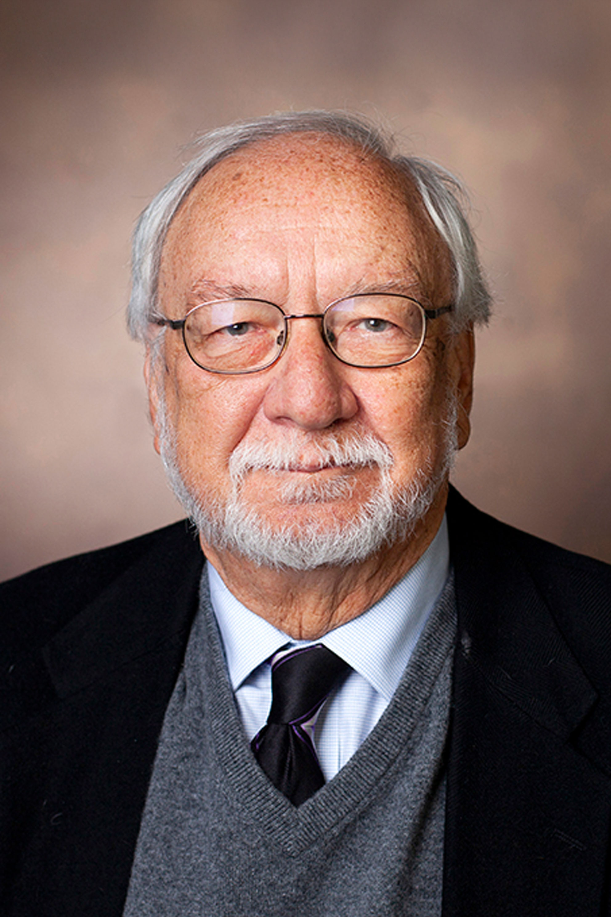 William Lineaweaver, MD Image of William Lineaweaver, MD