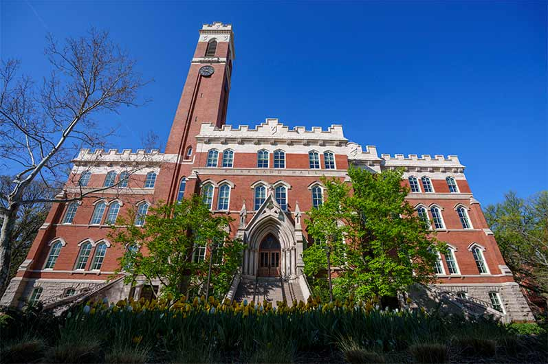 Image of Kirkland Hall. Credit: Harrison McClary/Vanderbilt University